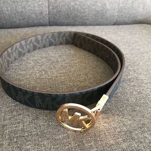 Michael Kors Reversible Belt
